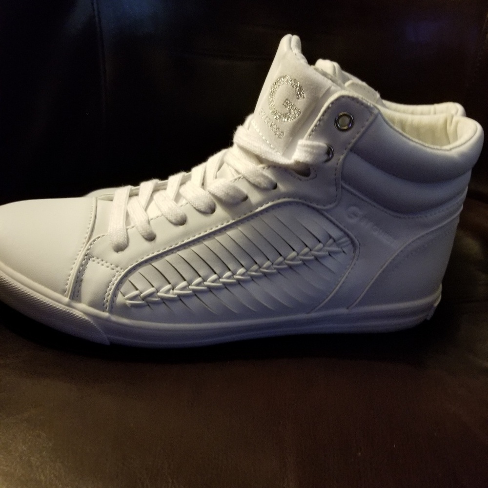 Sneakers - Picture 3 of 4